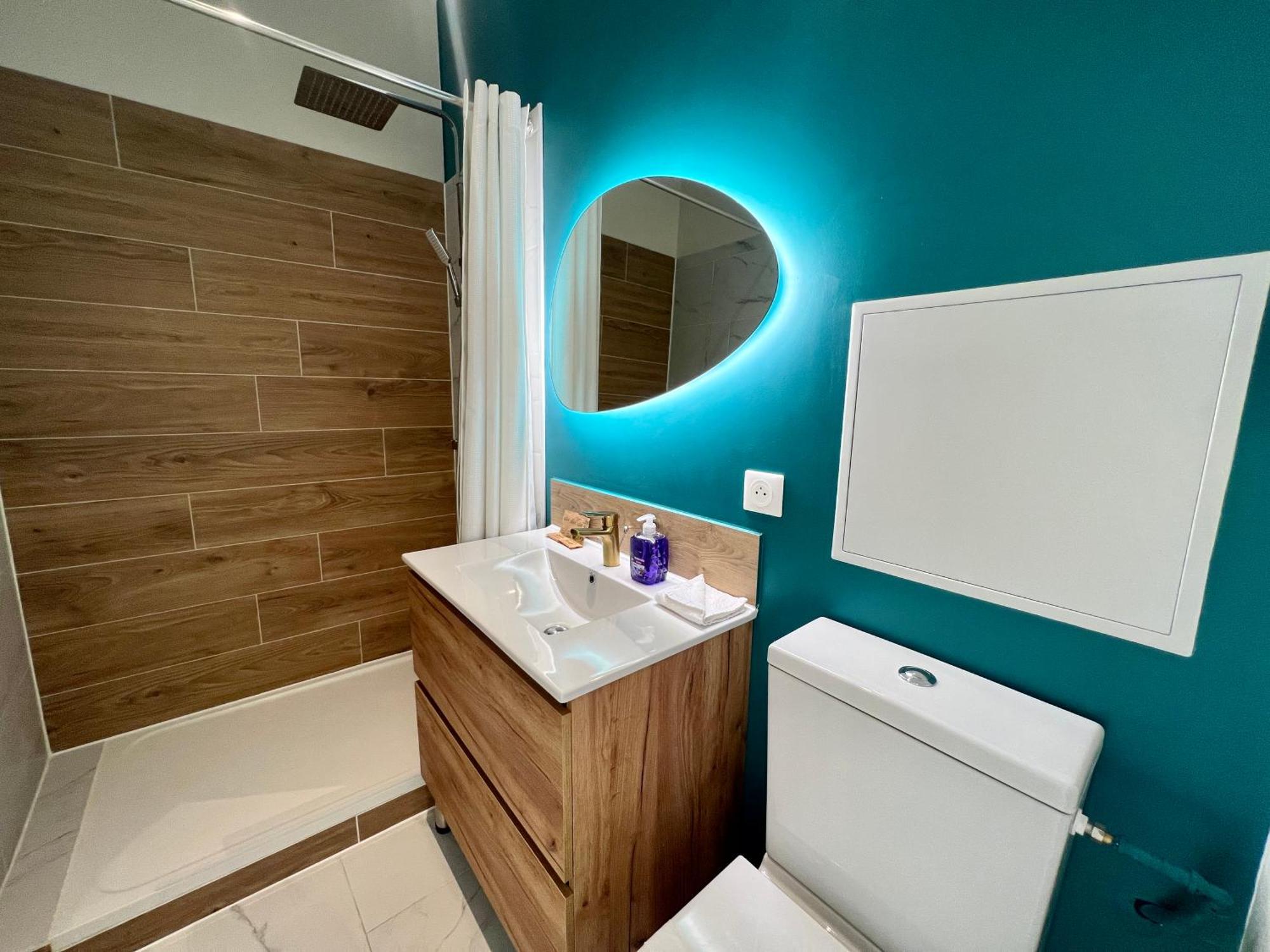 Guest House Close To Disney! Монтеврен Екстер'єр фото